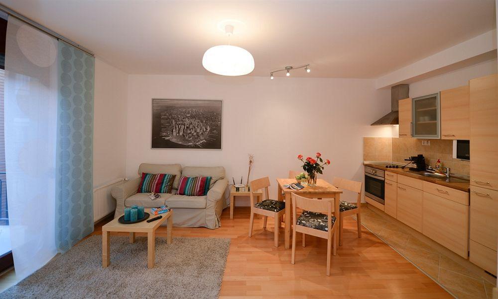 Aboriginal Budapest Apartments ภายนอก รูปภาพ