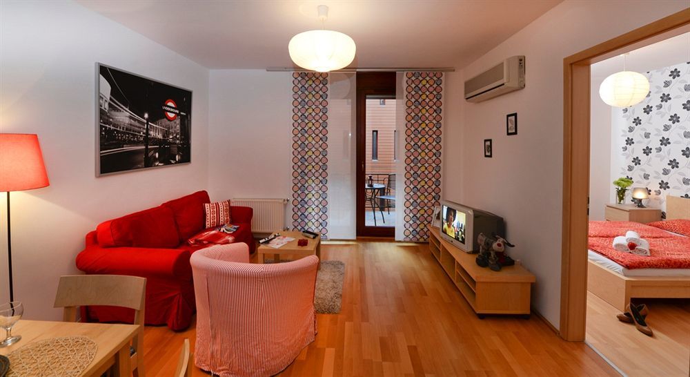 Aboriginal Budapest Apartments ภายนอก รูปภาพ